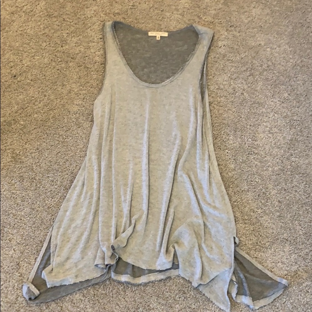 Long tank w bottom side slits
